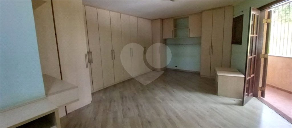 Sobrado para alugar com 3 quartos, sendo 1 suíte, em Parque Maria Domitila, São Paulo, SP