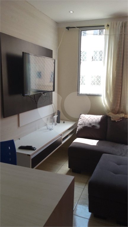 Apartamento à venda com 2 quartos em Vila Figueira, Suzano, SP