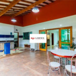 Casa à venda com 5 quartos, sendo 1 suíte, no condomínio Canada Village, Mairiporã - SP
