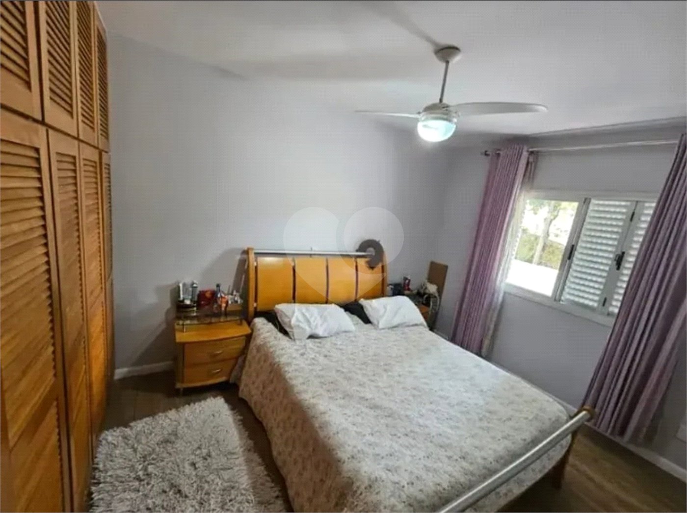 Casa à venda com 3 quartos, sendo 2 suítes, no condomínio Vila Borghese, São Paulo - SP