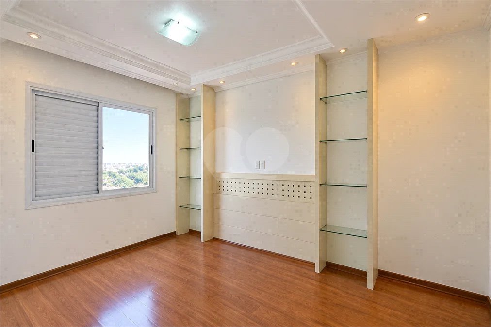 Cobertura duplex no Centro de São Bernardo do Campo, com 3 suítes, hidromassagem, mini spa, área gourmet e 2 vagas de garagem. Aceita permuta por apartamento de menor valor.