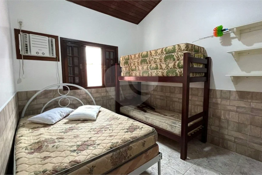 Casa à venda com 3 quartos, sendo 1 suíte,  em Morada da Praia, Bertioga, SP