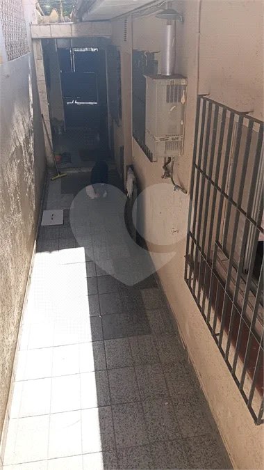 Térrea 02 dormitórios, localização privilegiada. Próximo a tudo