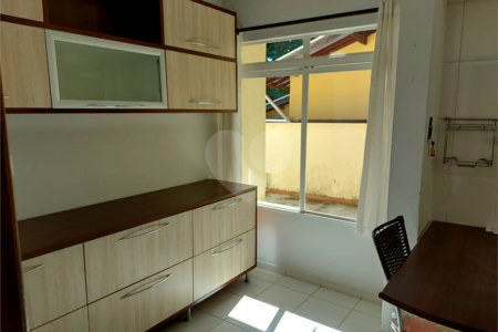 Casa charmosa e elegante localizada no deslumbrante Condomínio Villagio Capriccio Louveira SP