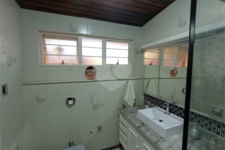 Casa à venda com 4 quartos, sendo 3 suítes,  no Centro, Itapetininga, SP
