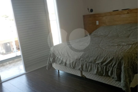 Casa à venda com 3 suítes no condomínio Campos do Conde Ii, Paulínia - SP
