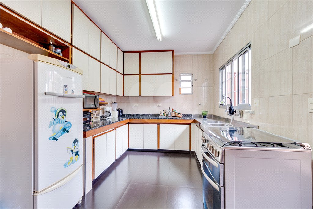 Sobrado à venda com 3 quartos, sendo 1 suíte, em Chácara Flora, São Paulo, SP