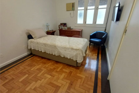 Apartamento à venda com 3 quartos, sendo 1 suíte, em Copacabana, Rio de Janeiro, RJ
