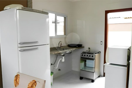 Casa à venda com 3 quartos, sendo 1 suíte, no condomínio Morada da Praia, Bertioga - SP
