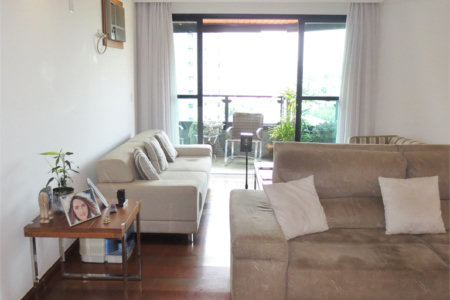 Apartamento à venda com 4 quartos, sendo 3 suítes,  em Saúde, São Paulo, SP
