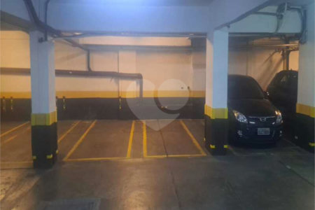 Apartamento à venda com 3 quartos, sendo 1 suíte, em Pinheiros, São Paulo, SP