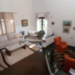 Casa à venda com 3 quartos, sendo 1 suíte, no condomínio Sausalito, Mairiporã - SP