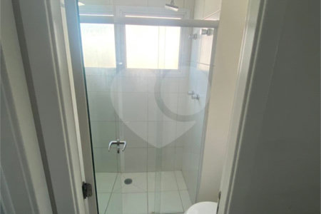 Flat à venda com 2 quartos, sendo 1 suíte, no Centro, São Bernardo do Campo, SP