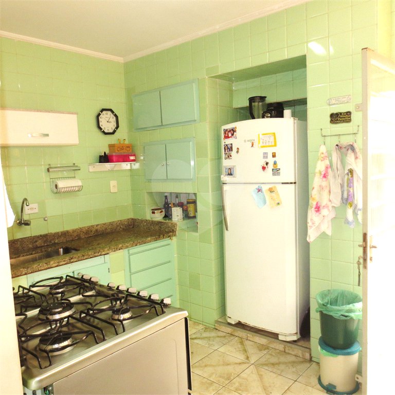 Sobrado à venda com 4 quartos, sendo 1 suíte, em Cambuci, São Paulo, SP