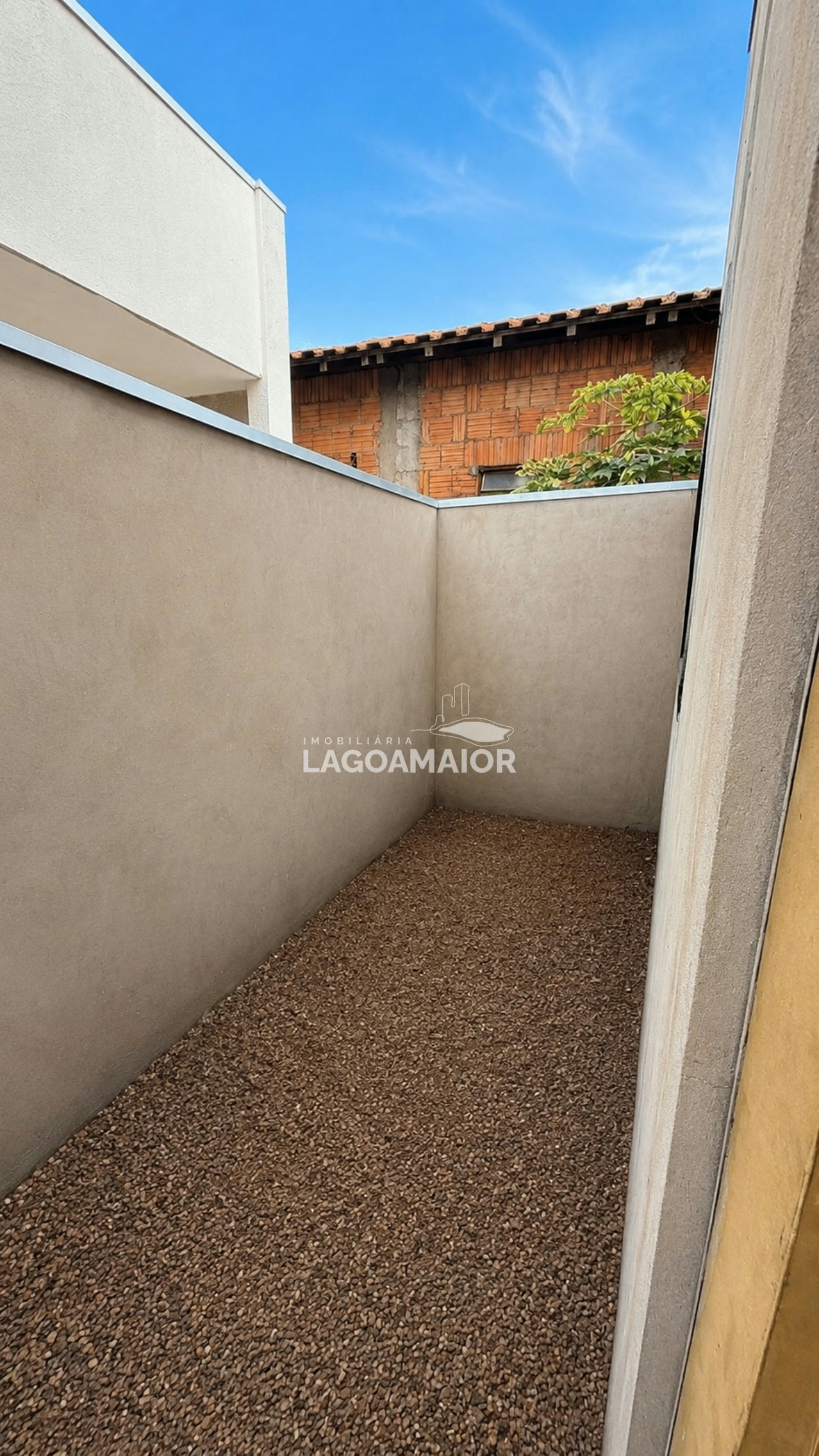 Casa à venda com 2 quartos em Jardim Brasília, Três Lagoas, MS