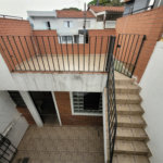 Sobrado à venda com 2 quartos em Jardim Mangalot, São Paulo, SP