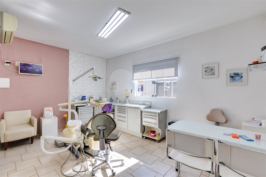 Casa à venda com 3 quartos, sendo 1 suíte, em Vila Arriete, São Paulo, SP
