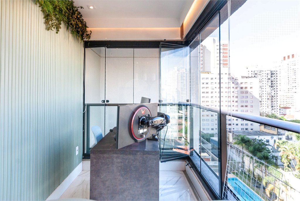 Apartamento à venda com 2 quartos, sendo 1 suíte, em Vila Mariana, São Paulo, SP