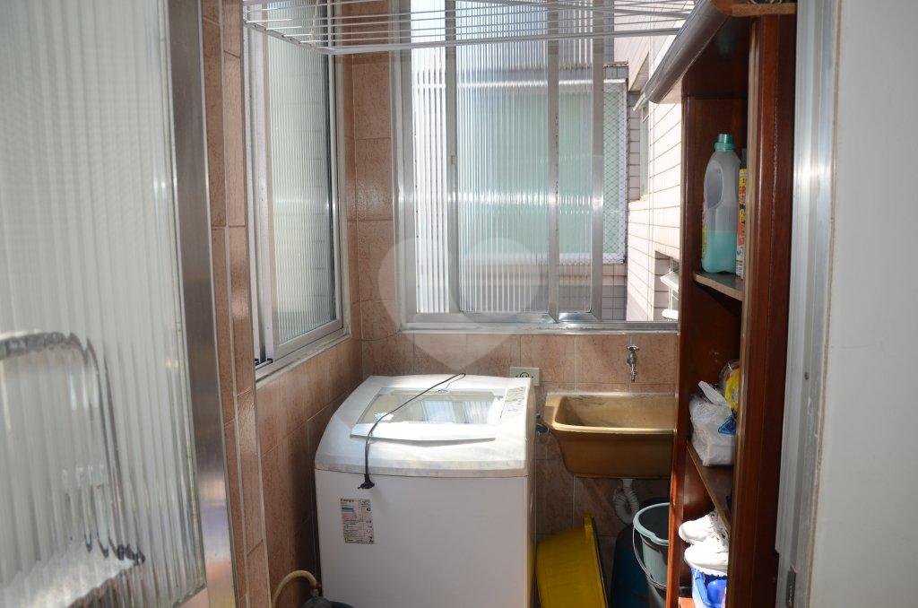 Apartamento à venda com 2 quartos, sendo 1 suíte,  em Itararé, São Vicente, SP