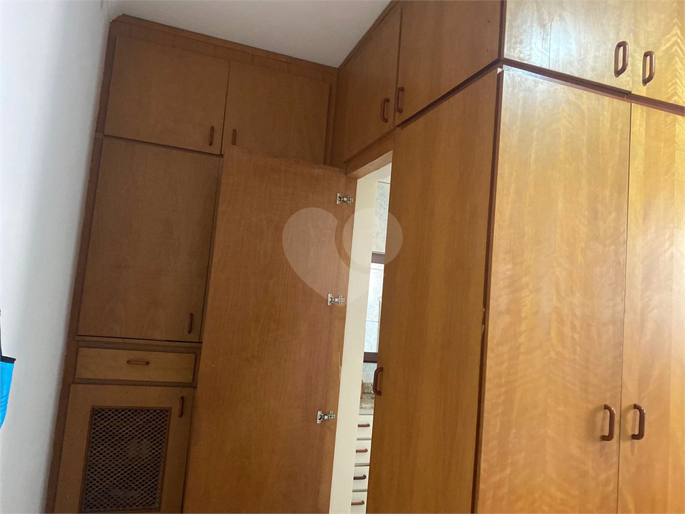 Casa à venda com 2 quartos, sendo 1 suíte, em Vila Deyse, Itapetininga, SP