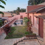 Casa à venda com 3 quartos, sendo 1 suíte, no condomínio Estância Marambaia, Vinhedo - SP