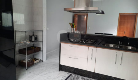 Sobrado à venda com 3 quartos, sendo 1 suíte,  em Água Fria, São Paulo, SP