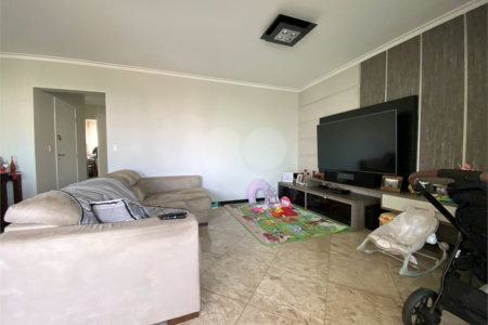Apartamento à venda com 3 suítes em Água Fria, São Paulo, SP