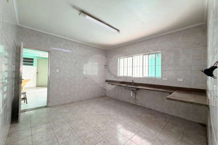 Sobrado à venda com 3 quartos em Assunção, São Bernardo do Campo, SP