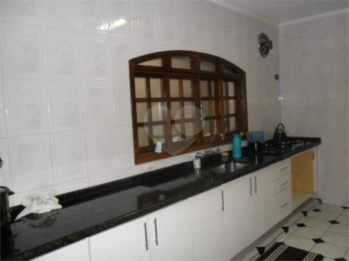 Casa à venda com 3 quartos, sendo 1 suíte, em Jardim Santa Helena, Poá, SP