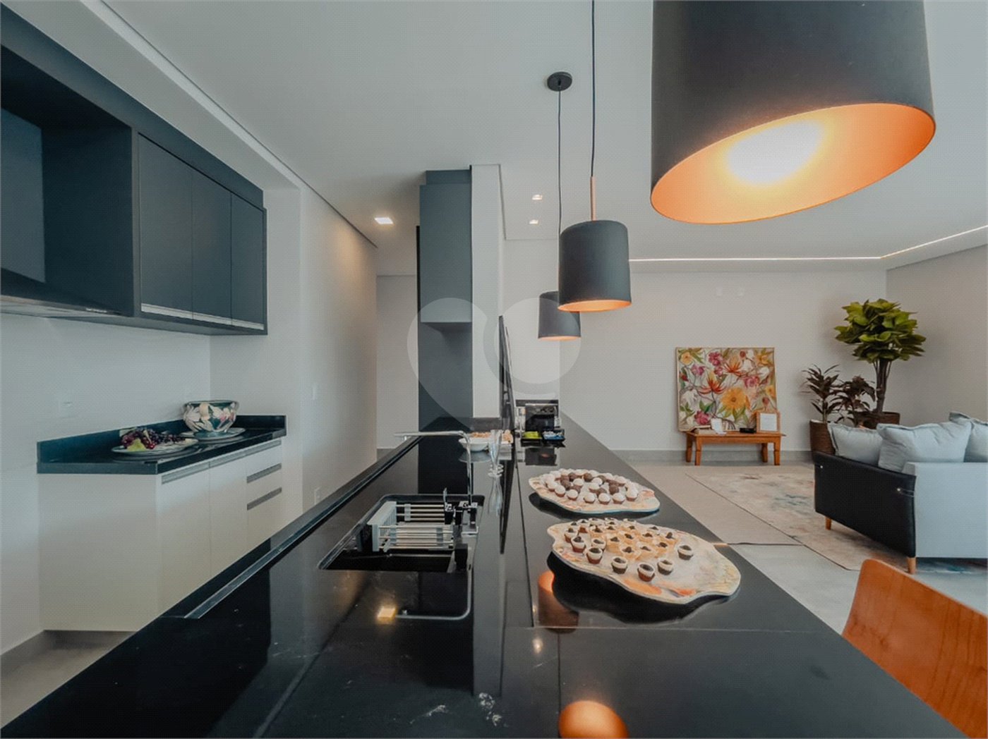 Casa à venda com 3 suítes no condomínio Residencial Viena, Indaiatuba - SP