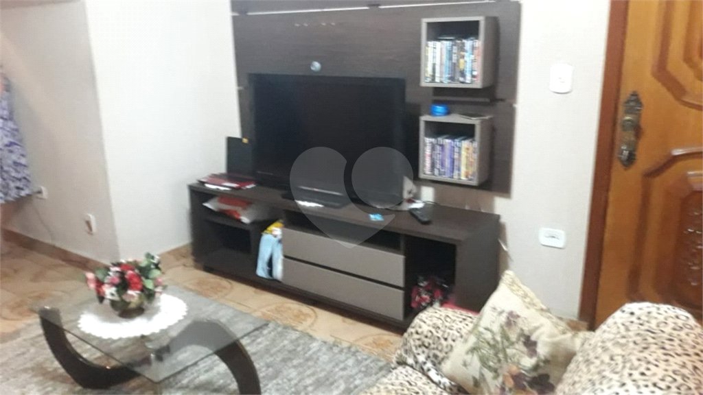 Sobrado à venda com 3 quartos, sendo 1 suíte, em Parque Continental I, Guarulhos, SP
