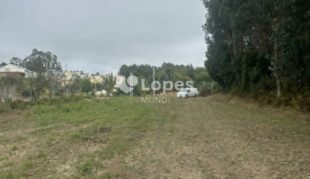 Terreno para construção à venda em Valadares, Vila Nova de Gaia, Portugal – 2.284 m²