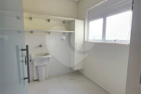 Apartamento à venda ou para alugar com 3 suítes no Centro, Vinhedo, SP