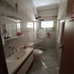 Casa à venda com 3 quartos, sendo 1 suíte, no condomínio Outeiro das Flores 2, Itupeva - SP