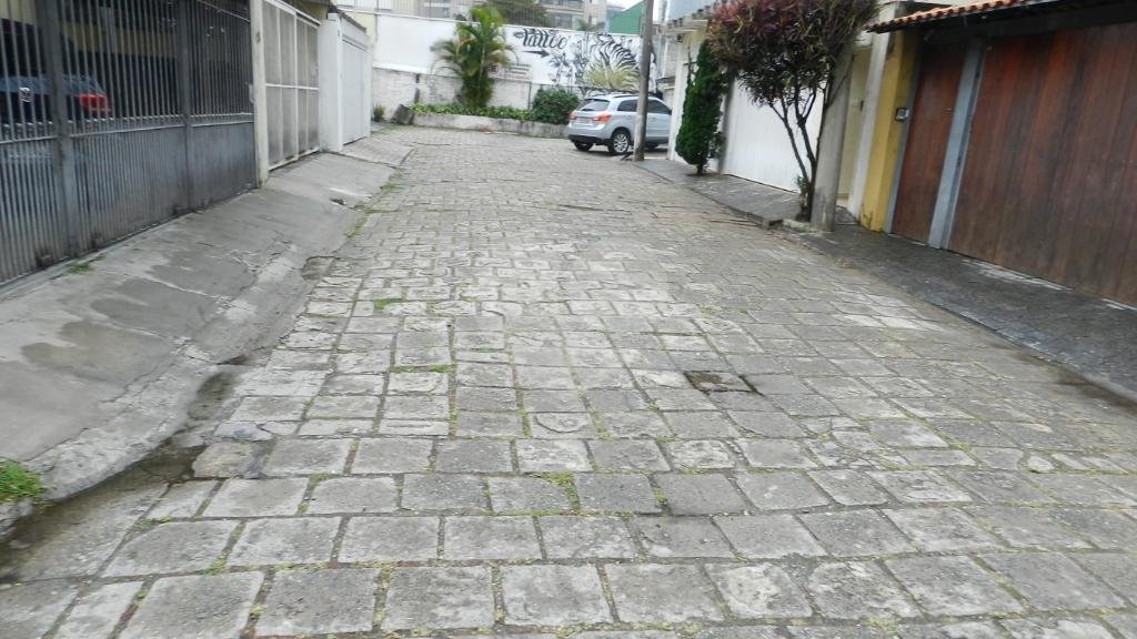 Sobrado à venda com 3 suítes em Brooklin, São Paulo, SP