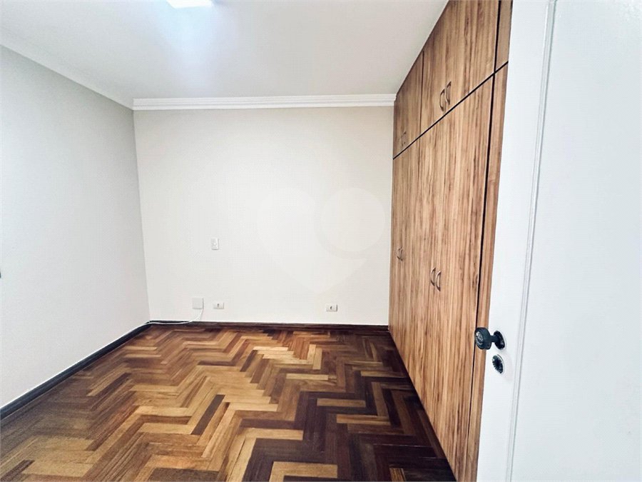 Apartamento à venda com 3 quartos, sendo 1 suíte, em Alto da Boa Vista, São Paulo, SP