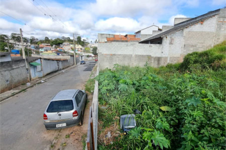 Terreno à venda em Vila Pomar, Mogi das Cruzes, SP