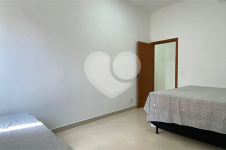 Casa à venda com 2 quartos, sendo 4 suítes, em Orla Norte, Porto Seguro, BA