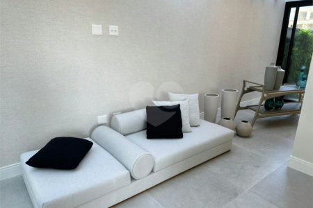 Casa à venda com 6 suítes no condomínio Golf CL, Bertioga - SP
