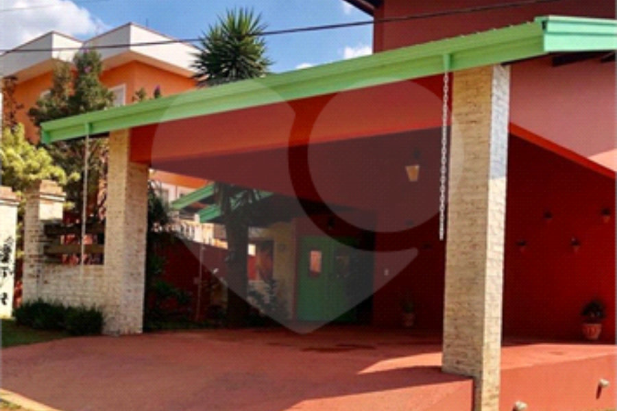 Casa à venda com 3 suítes no condomínio Chacarás Bela Vista, Mairiporã - SP