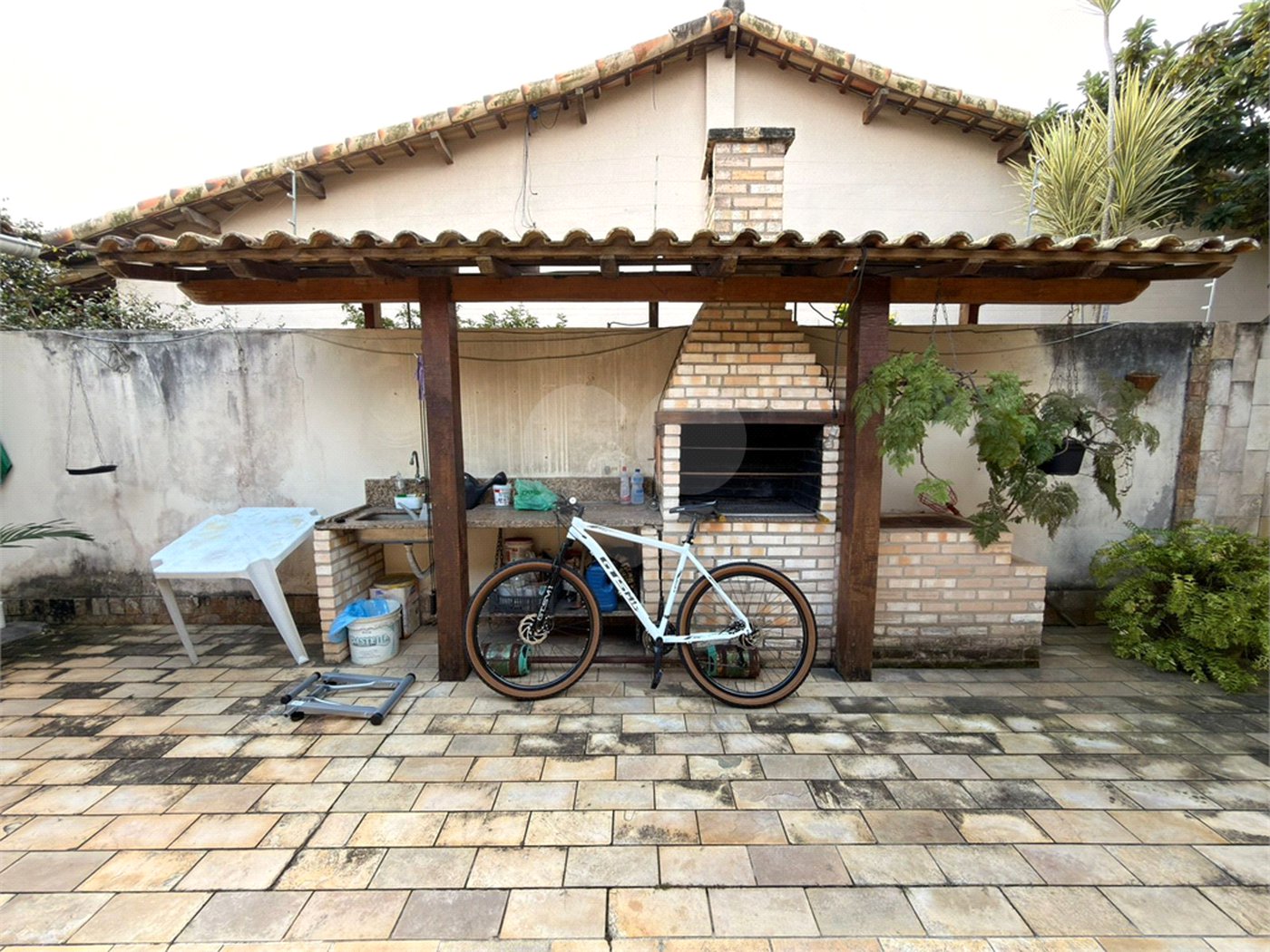 Casa à venda com 3 suítes em Portinho, Cabo Frio, RJ