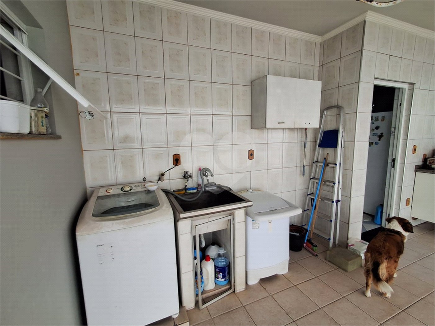 Casa à venda com 4 quartos, sendo 1 suíte, em Wanel Ville, Sorocaba, SP