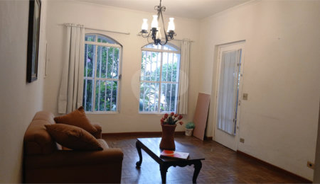 Casa à venda com 3 quartos, sendo 1 suíte,  em Brooklin, São Paulo, SP