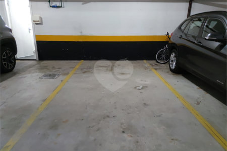 Apartamento à venda com 2 quartos em Alto da Boa Vista, São Paulo, SP