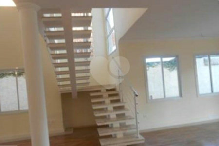Casa à venda com 4 suítes em Chácara Remanso (caucaia do Alto), Cotia, SP