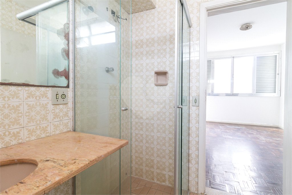 Apartamento à venda com 3 quartos, sendo 1 suíte, em Jardim América, São Paulo, SP