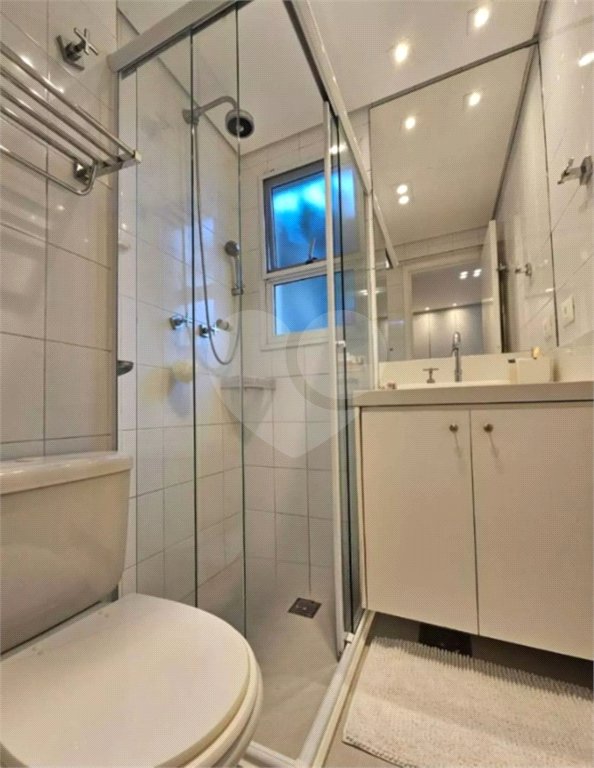 Apartamento à venda com 3 quartos, sendo 1 suíte, em Riviera de São Lourenço, Bertioga, SP