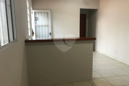 Casa à venda com 1 quarto no Centro (canguera), São Roque, SP