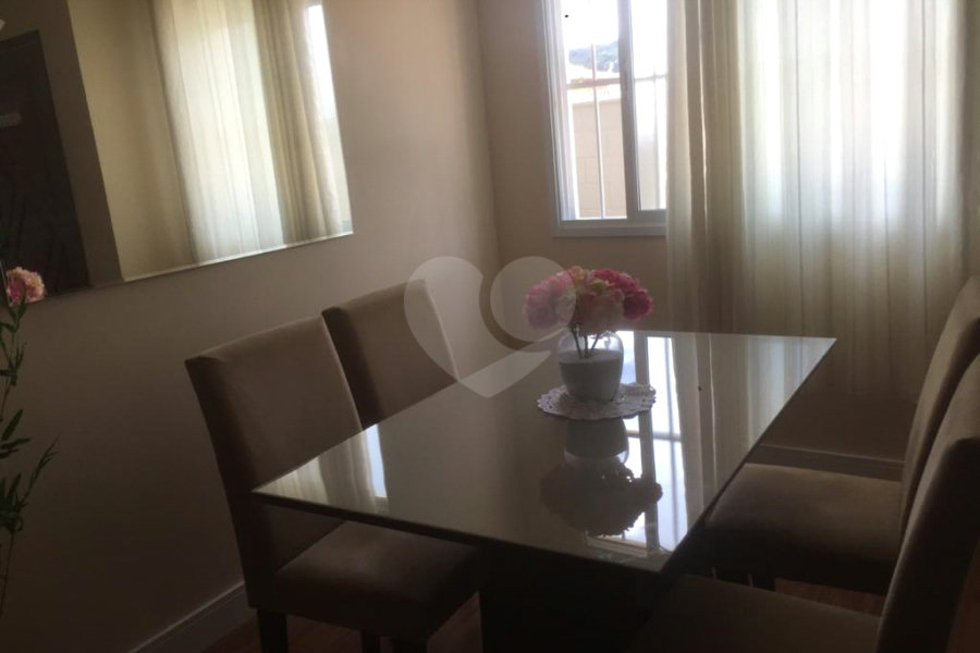 Casa à venda com 3 quartos, sendo 1 suíte, no condomínio Morada do Horto, São Paulo - SP
