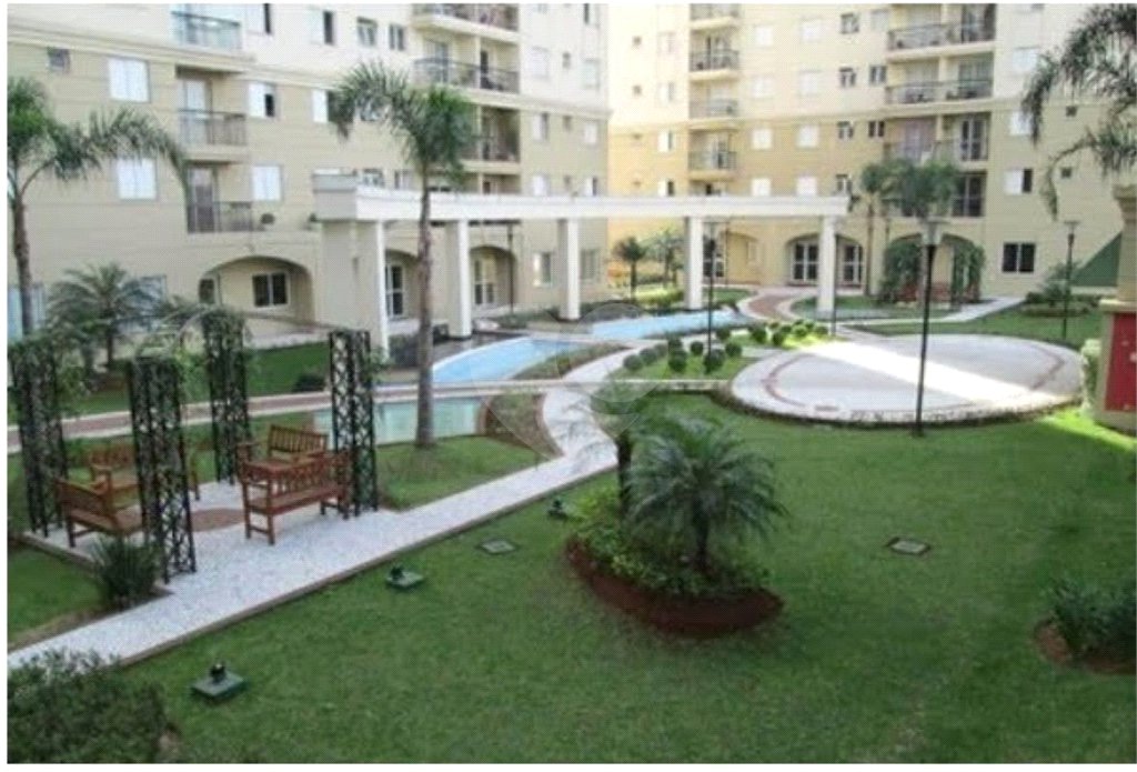 Apartamento à venda com 3 quartos, sendo 1 suíte,  em Vila Paulista, São Paulo, SP